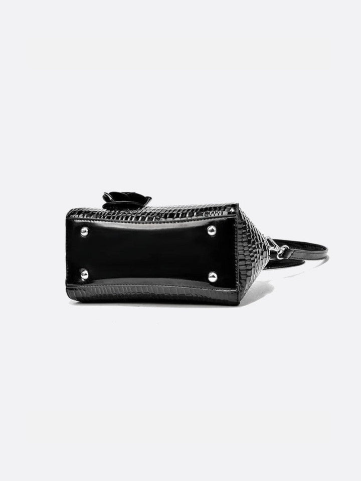 Croc effect handbag 