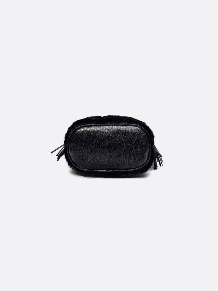 Faux fur bucket bag<br> Neroli