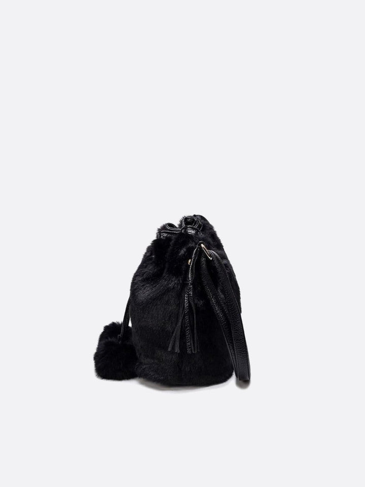 Faux fur bucket bag<br> Neroli
